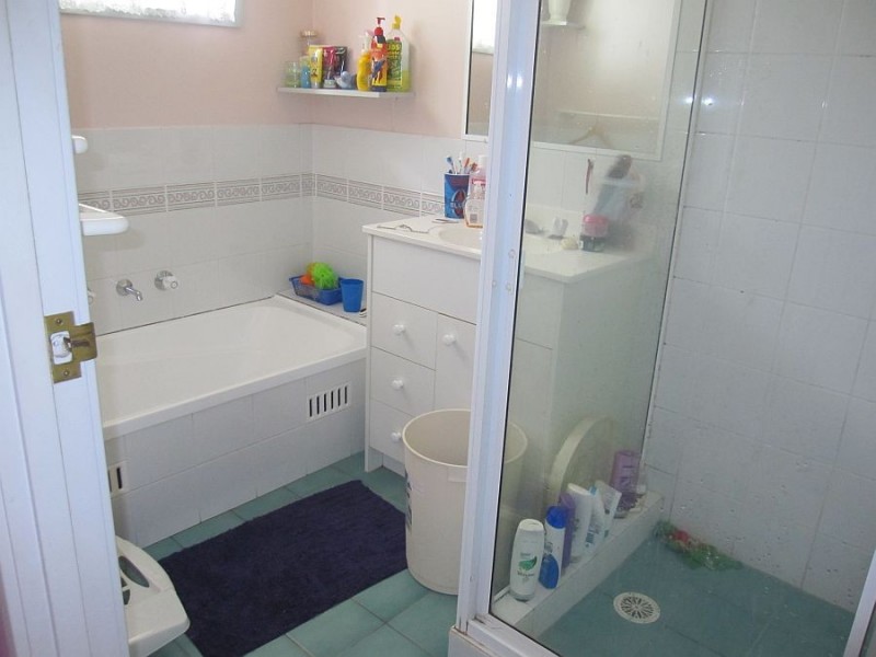 20 Berrys Head Road, Wyoming NSW 2250