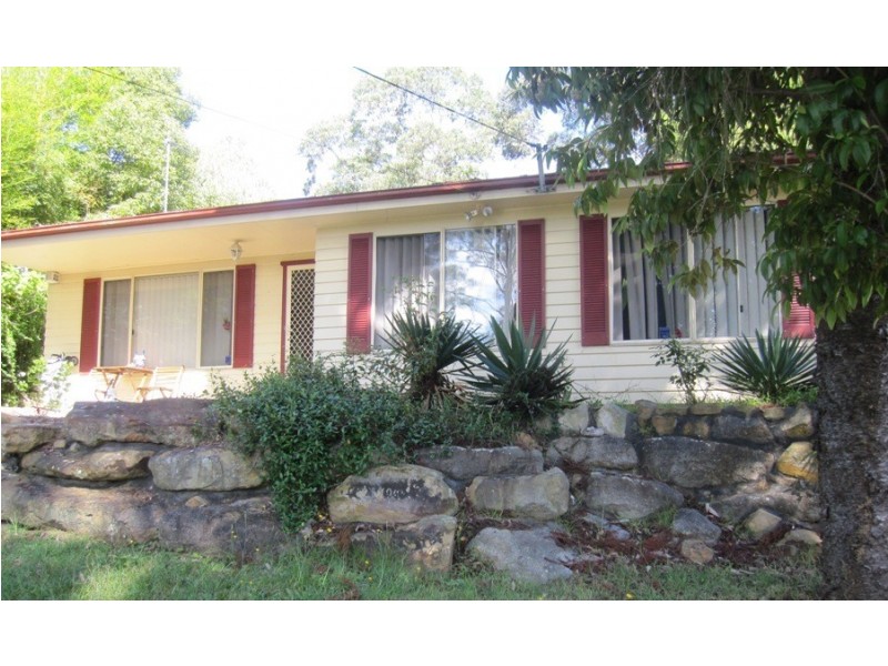 20 Berrys Head Road, Wyoming NSW 2250