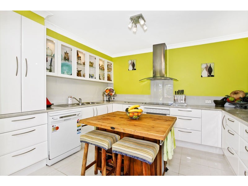 8 Denver Close (off Bayview), East Gosford NSW 2250