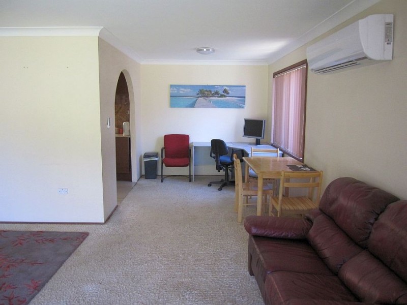 18 Beaumont Avenue, Wyoming NSW 2250