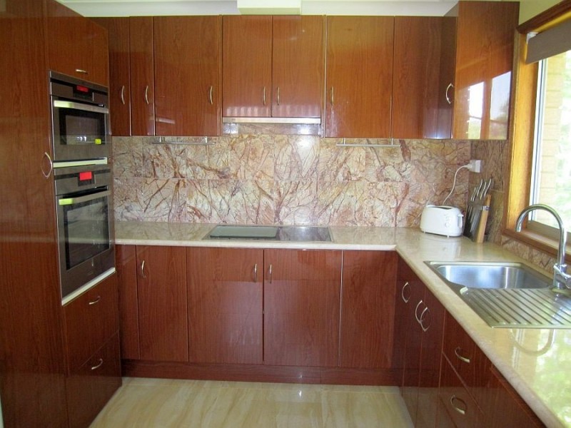 18 Beaumont Avenue, Wyoming NSW 2250