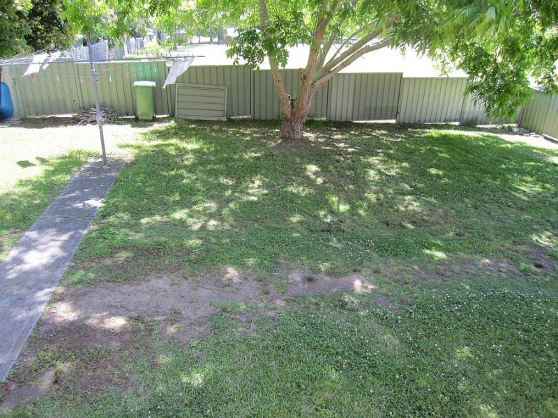 18 Beaumont Avenue, Wyoming NSW 2250