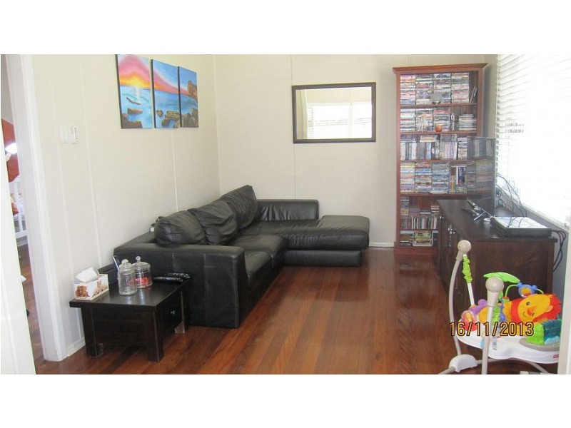 17 Emerald Place, Berkeley Vale NSW 2261