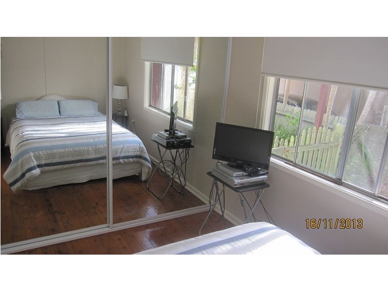 17 Emerald Place, Berkeley Vale NSW 2261