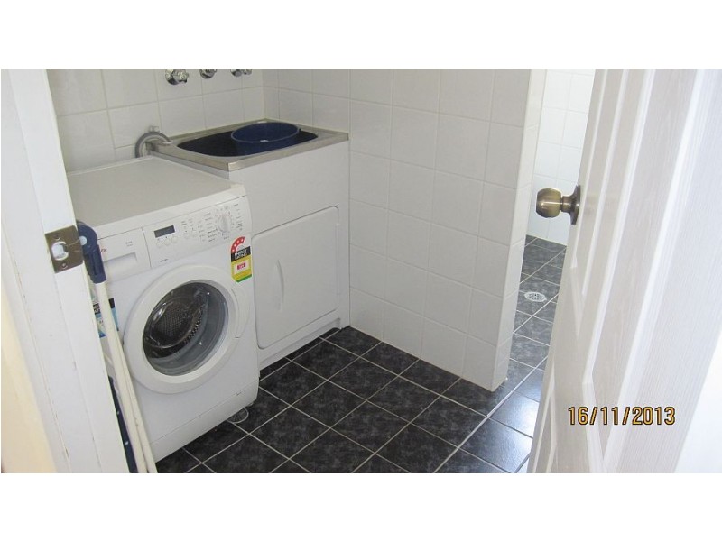 17 Emerald Place, Berkeley Vale NSW 2261