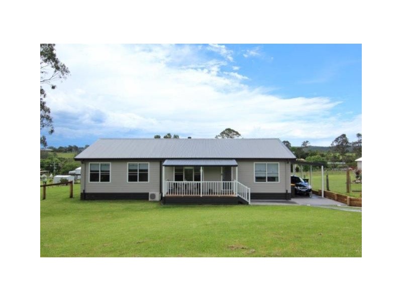 13 Nicholls Street, Stroud NSW 2425