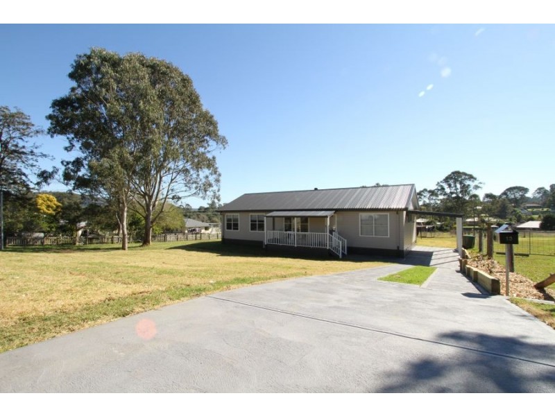 13 Nicholls Street, Stroud NSW 2425