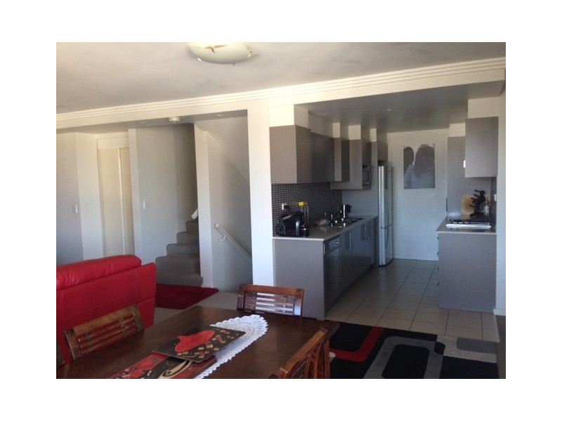 24/ 24-26 Watt Street, Gosford NSW 2250