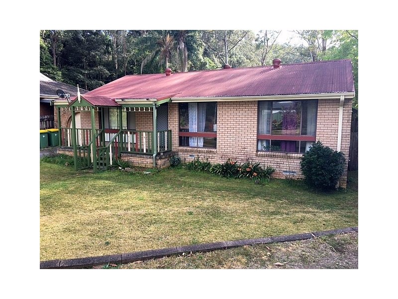 17 Pangari Avenue, Wyoming NSW 2250