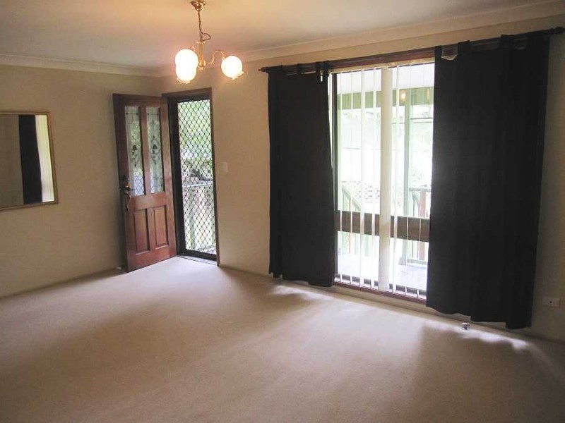 17 Pangari Avenue, Wyoming NSW 2250