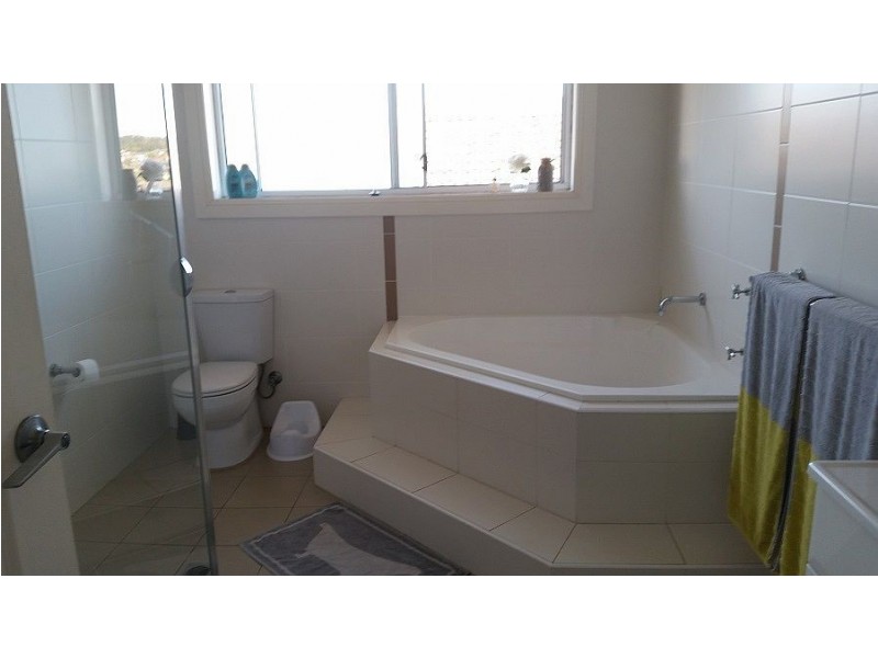 12 Wallum  Crescent, Woongarrah NSW 2259