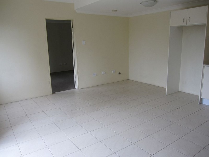 9/12 Range Road, North Gosford NSW 2250