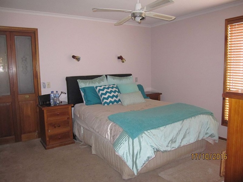 15 Glenwood Road, Narara NSW 2250