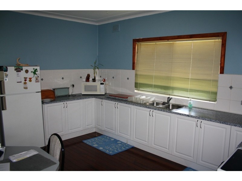 West Kempsey NSW 2440