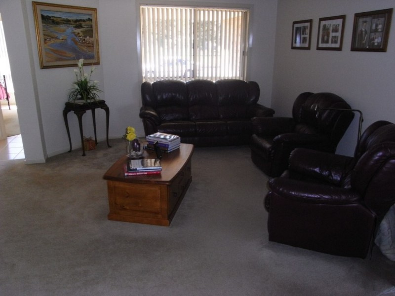 West Kempsey NSW 2440