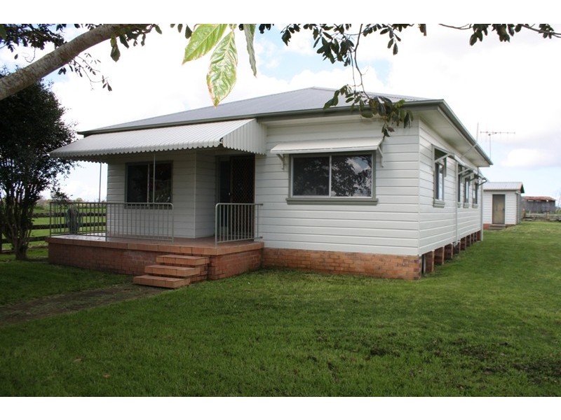 1314 Pacific Highway, Bellimbopinni NSW 2440