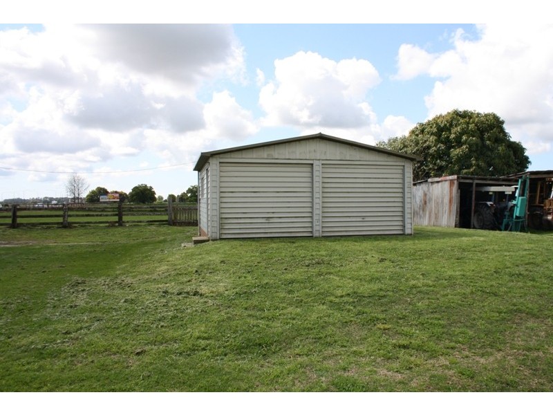 1314 Pacific Highway, Bellimbopinni NSW 2440