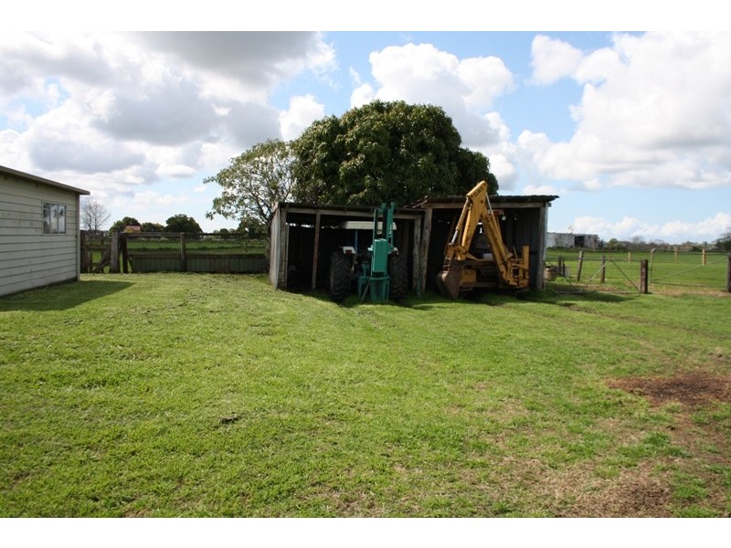 1314 Pacific Highway, Bellimbopinni NSW 2440