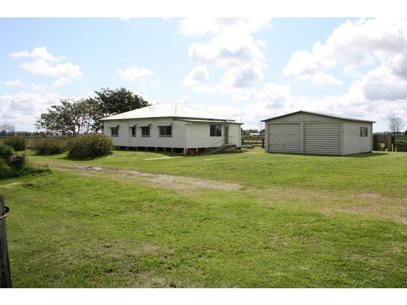 1314 Pacific Highway, Bellimbopinni NSW 2440