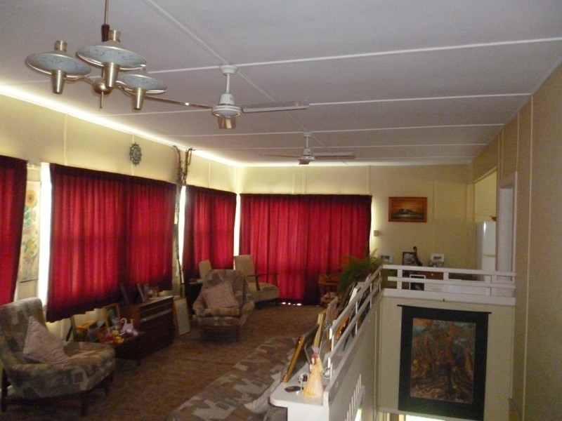 9 Scott Street, Crescent Head NSW 2440