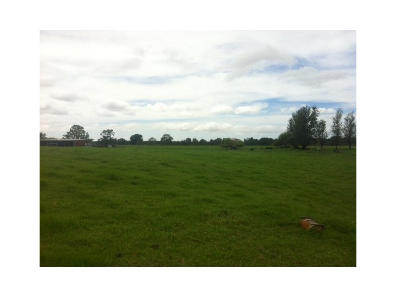 24 Warne Drive, Aldavilla NSW 2440