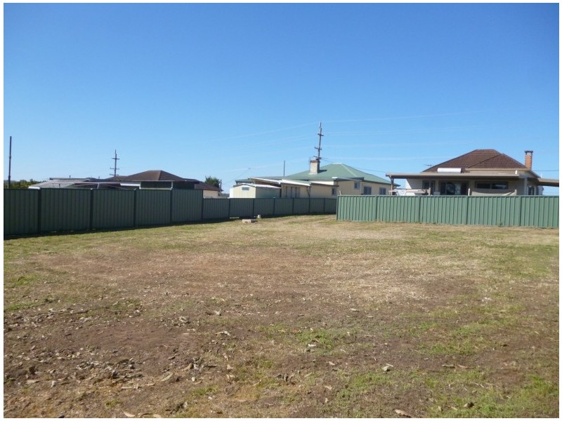 8B Macleay Street, East Kempsey NSW 2440