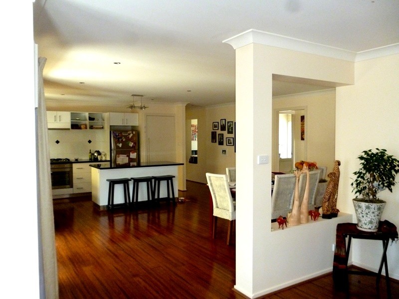 20 Yates Place, West Kempsey NSW 2440