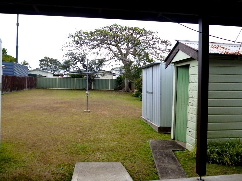 10 Cameron Street, West Kempsey NSW 2440