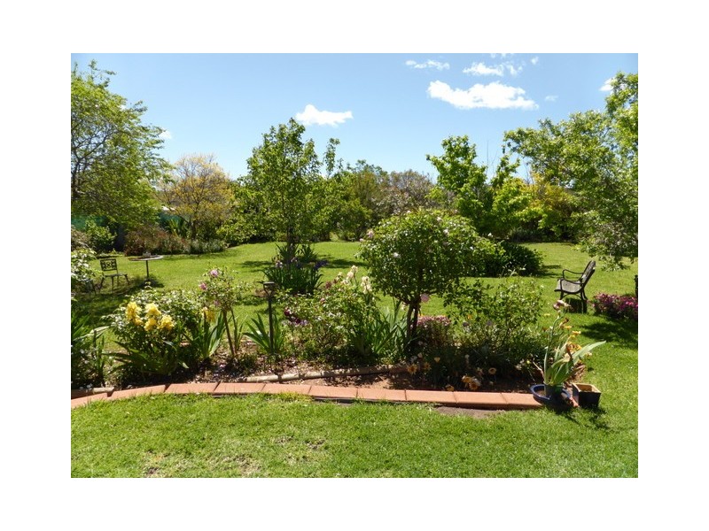 68-72 Thomas Street, Parkes NSW 2870