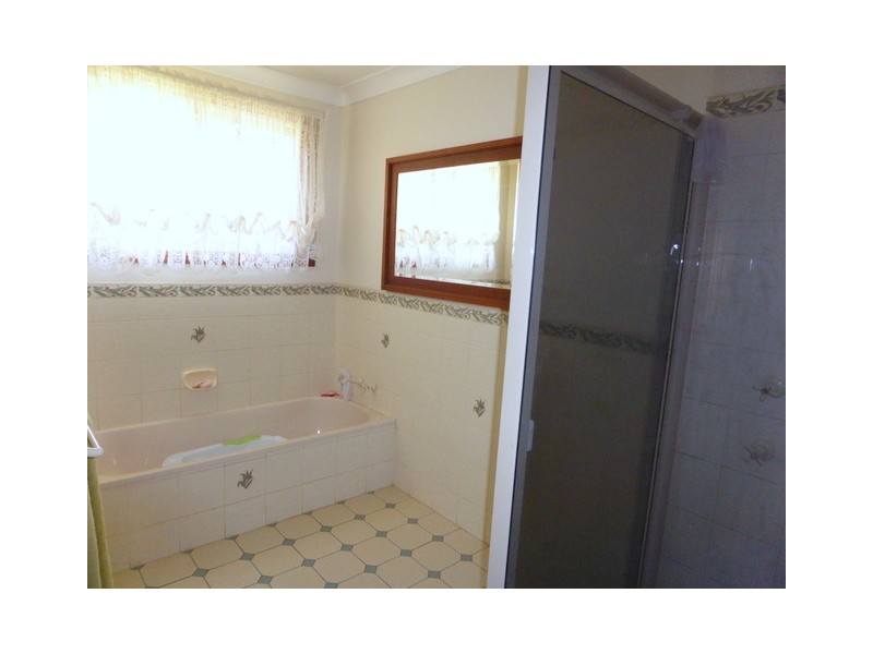 68-72 Thomas Street, Parkes NSW 2870