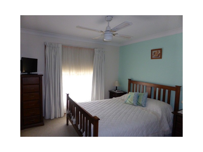 93 Victoria Street, Parkes NSW 2870