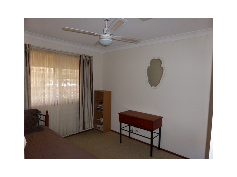 93 Victoria Street, Parkes NSW 2870