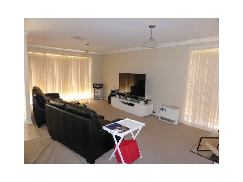 21 Dalley Street, Parkes NSW 2870