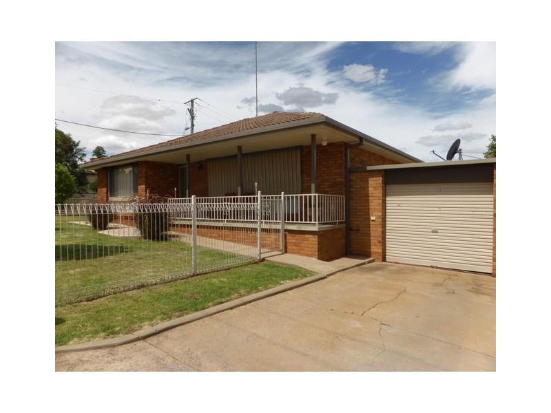 21 Dalley Street, Parkes NSW 2870