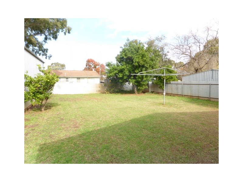 45 Brolgan Road, Parkes NSW 2870