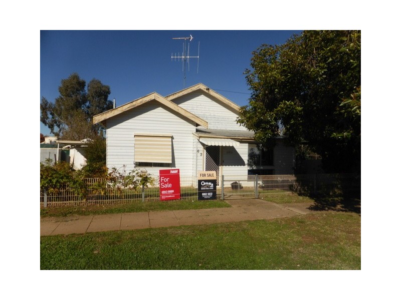 63 Bushman Street, Parkes NSW 2870