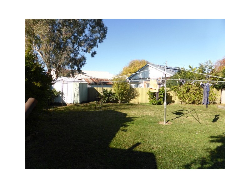 63 Bushman Street, Parkes NSW 2870