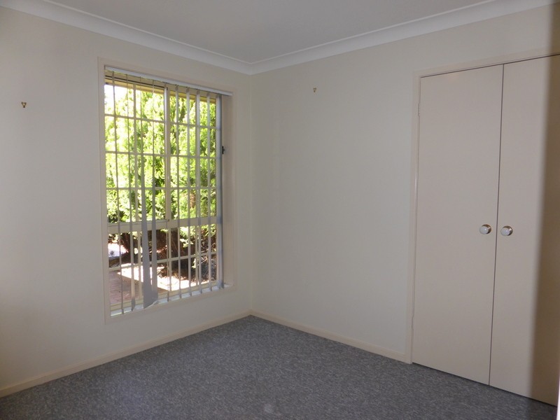 102 Dalton Street, Parkes NSW 2870