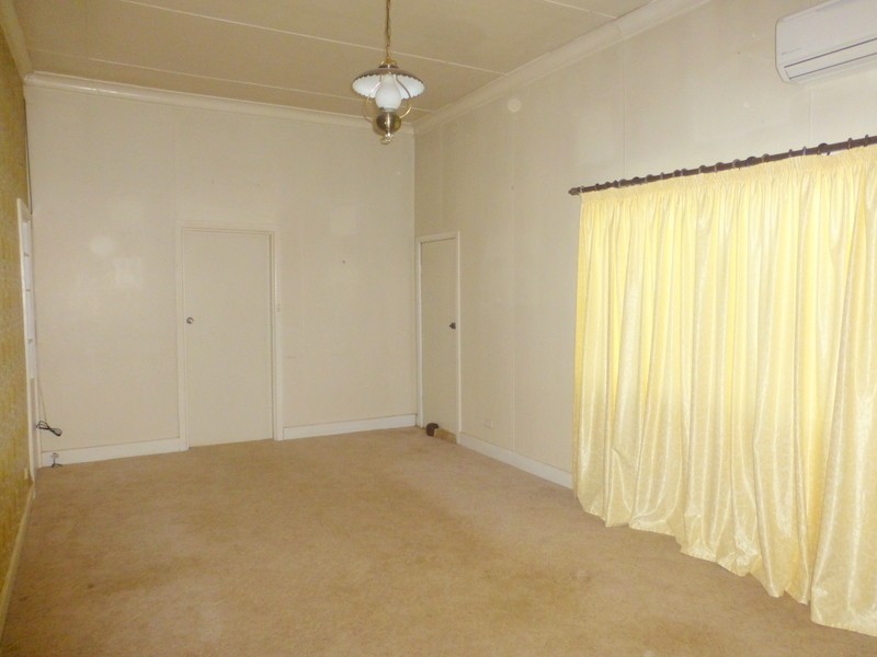 64 Bogan Street, Bogan Gate NSW 2876
