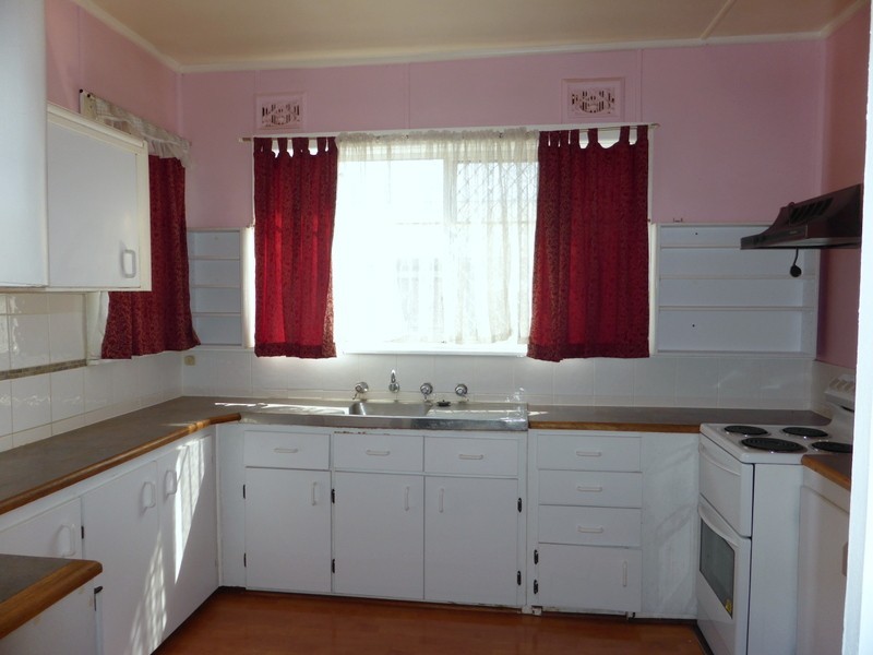 25 Pearce Street, Parkes NSW 2870