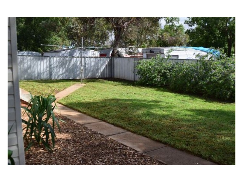 14 Callaghan Street, Parkes NSW 2870