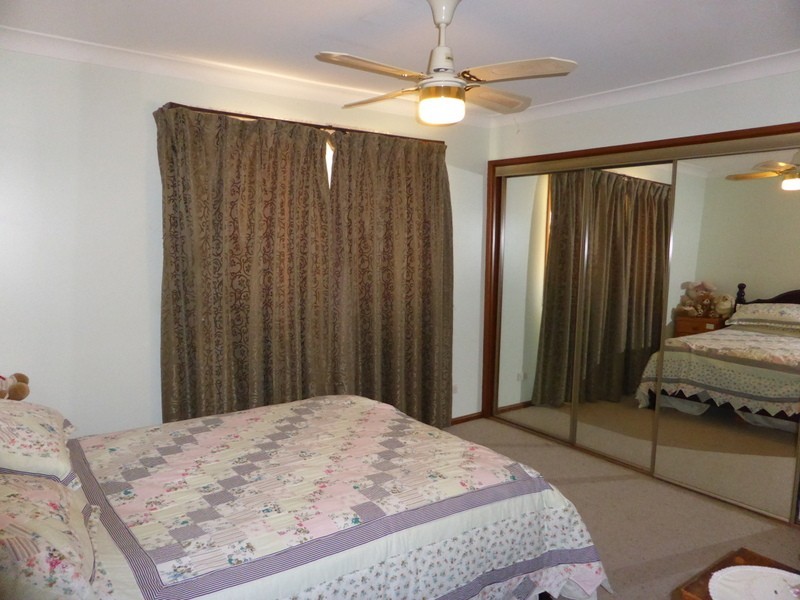22 Middleton Street, Parkes NSW 2870