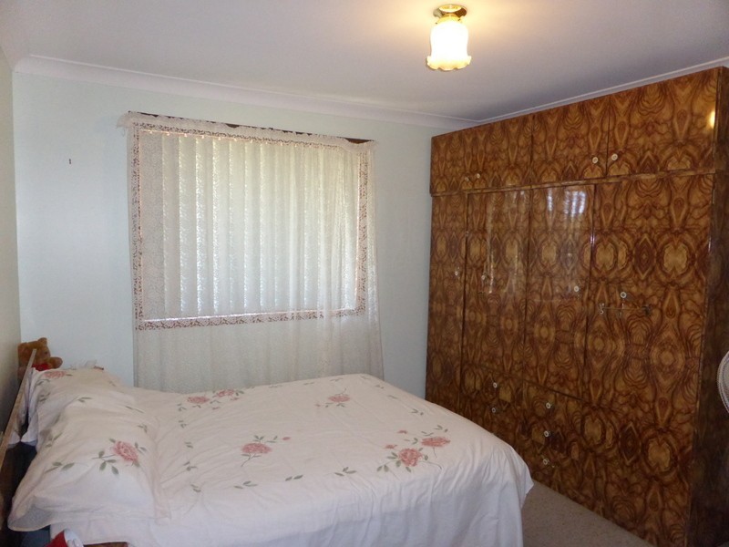 22 Middleton Street, Parkes NSW 2870