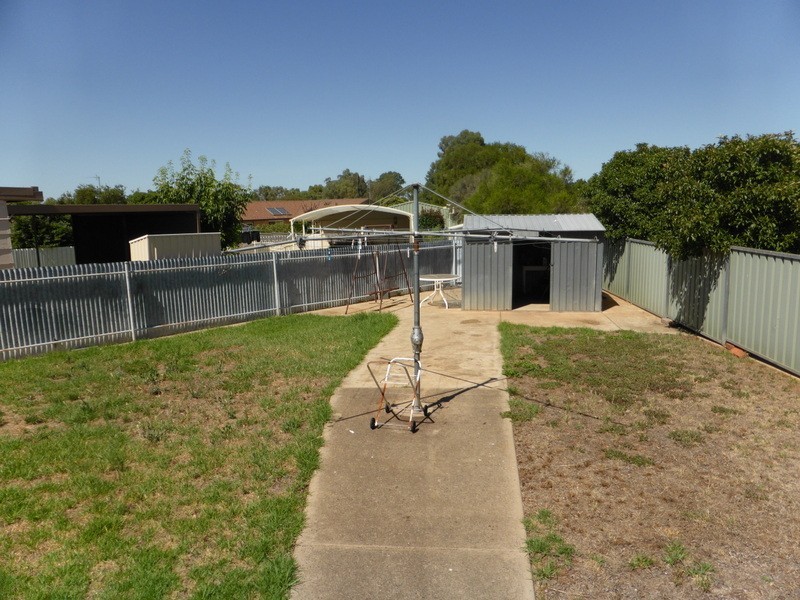 22 Middleton Street, Parkes NSW 2870
