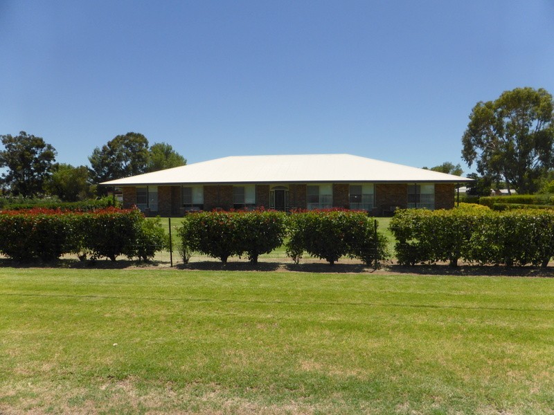 12 Strom Lane, Eugowra NSW 2806