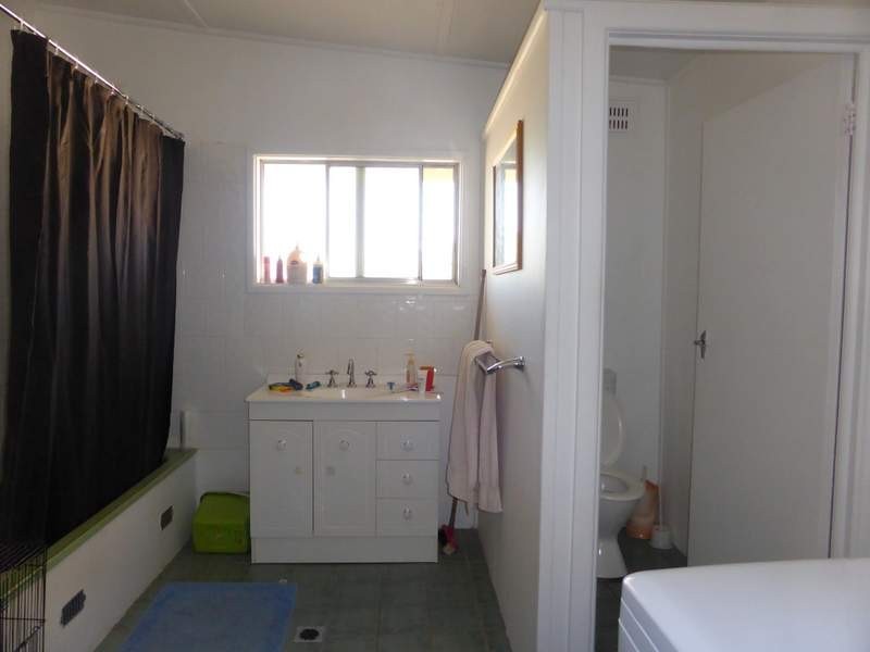 26 Webb Street, Parkes NSW 2870