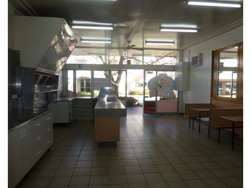 315 Clarinda Street, Parkes NSW 2870