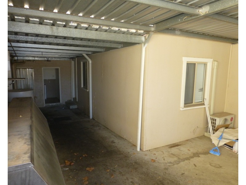 315 Clarinda Street, Parkes NSW 2870