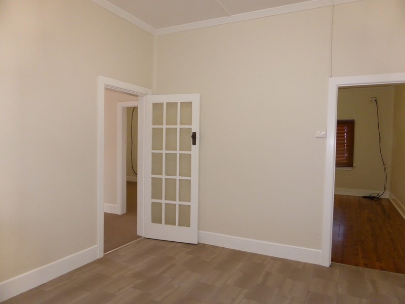 1 Sydney Street, Parkes NSW 2870
