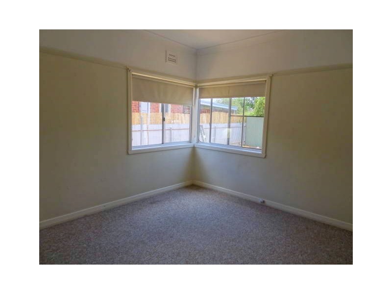 22A and B Close Street, Parkes NSW 2870